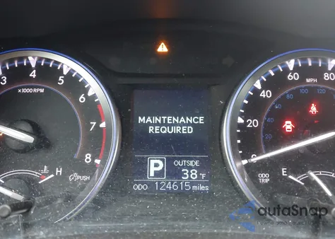 2016 Toyota Highlander Le V6 z USA, uszkodzony, nr VIN 5TDBKRFH0GS353138